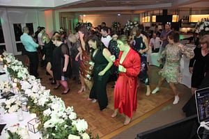 Wedding guests dance at reception to DJ PeterD